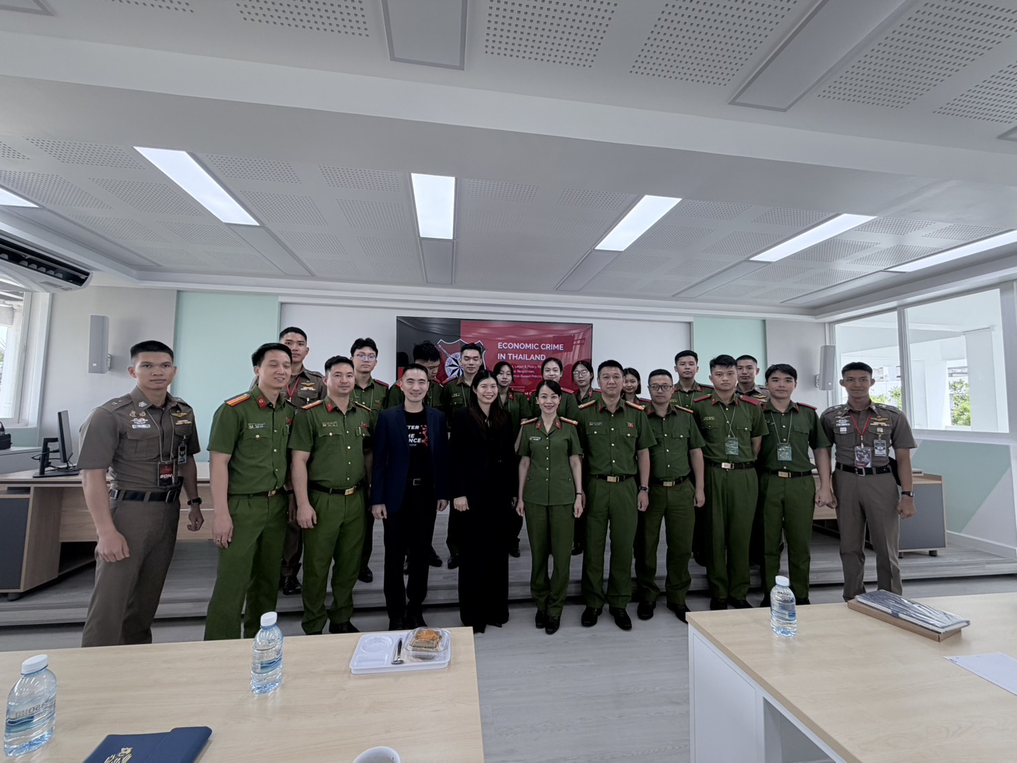 welcomed a delegation from the People’s Police Academy, Vietnam